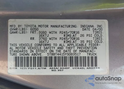 2000 Toyota Tundra Sr5 V8 z USA, uszkodzony, nr VIN 5TBBT4415YS083517